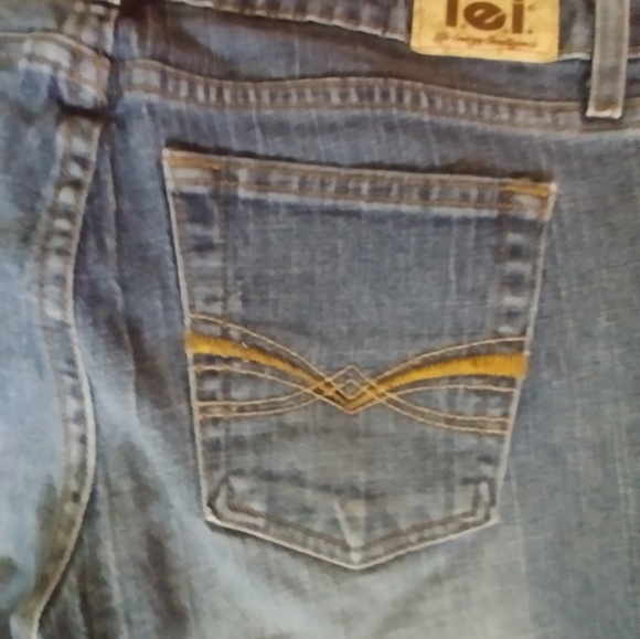 Jeans - Picture 4 of 6